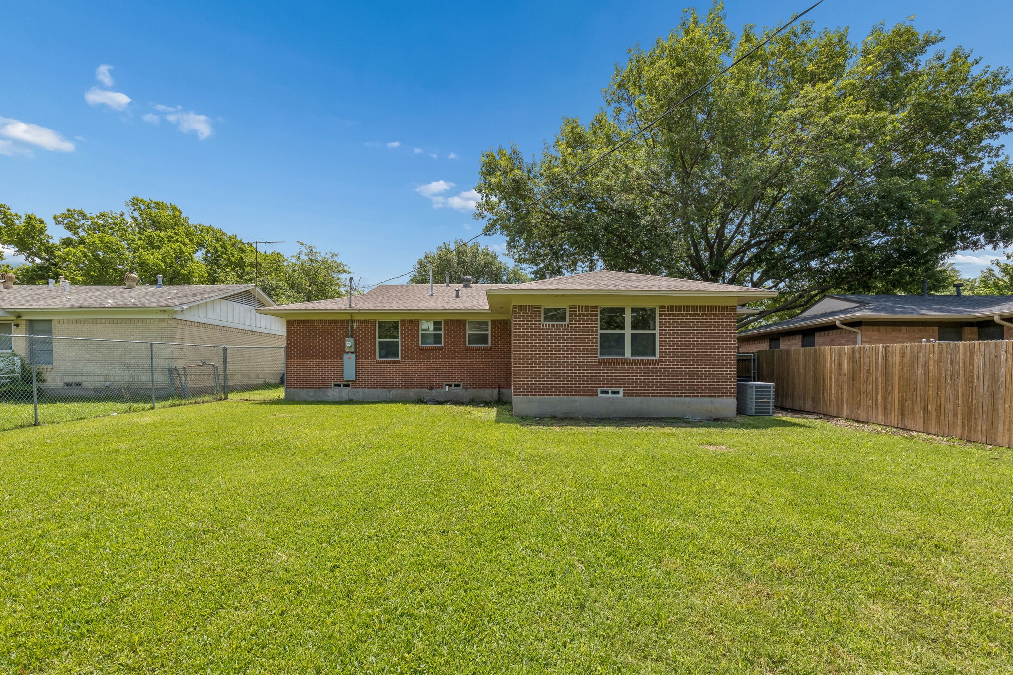 1429 Buena Vista Street Mesquite TX 75149