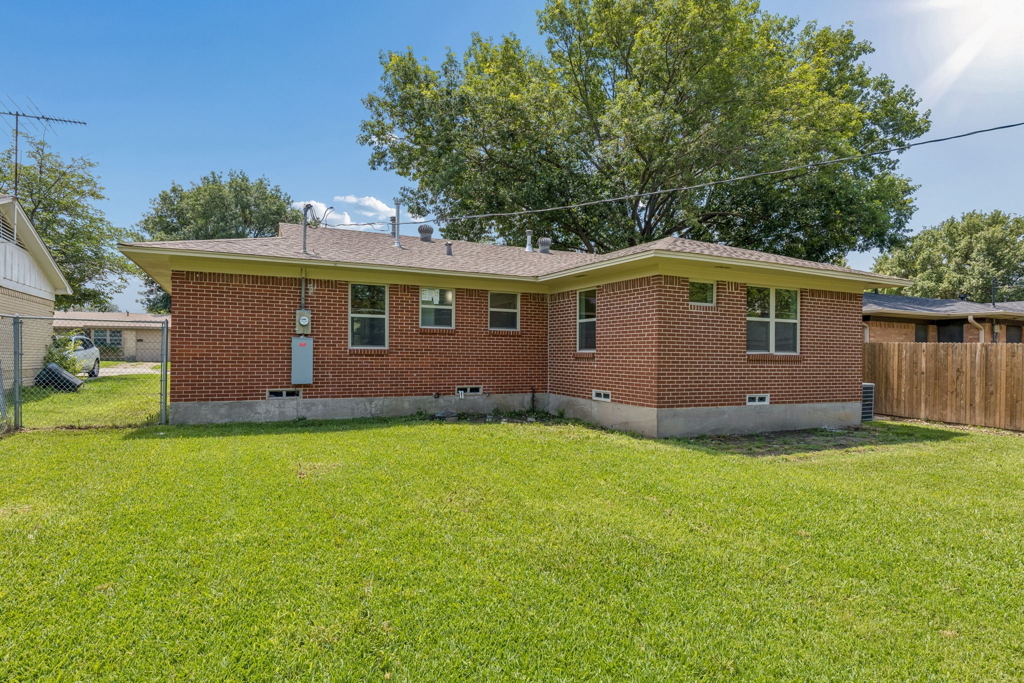 1429 Buena Vista Street Mesquite TX 75149
