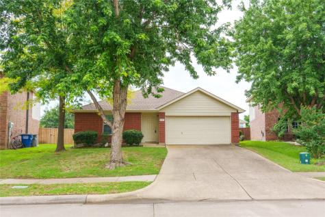 1303 Caroline Drive Princeton TX 75407