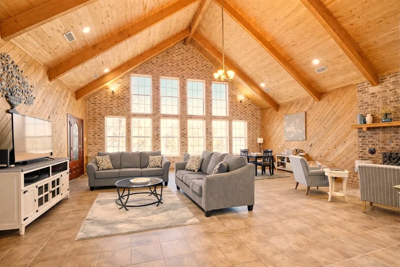 1193 Dogwood Drive Chandler TX 75758