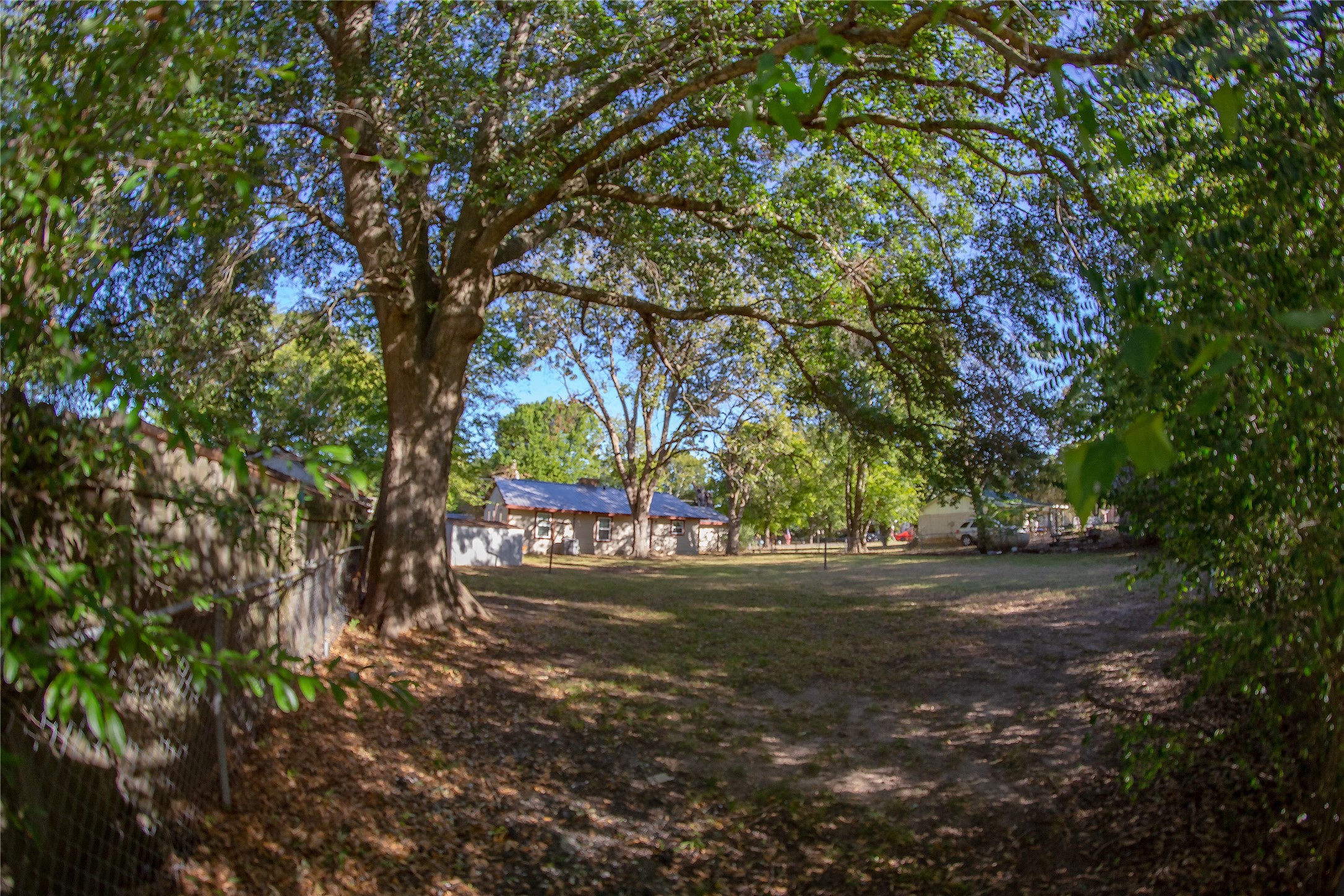 630 Faucett Street Blossom TX 75416