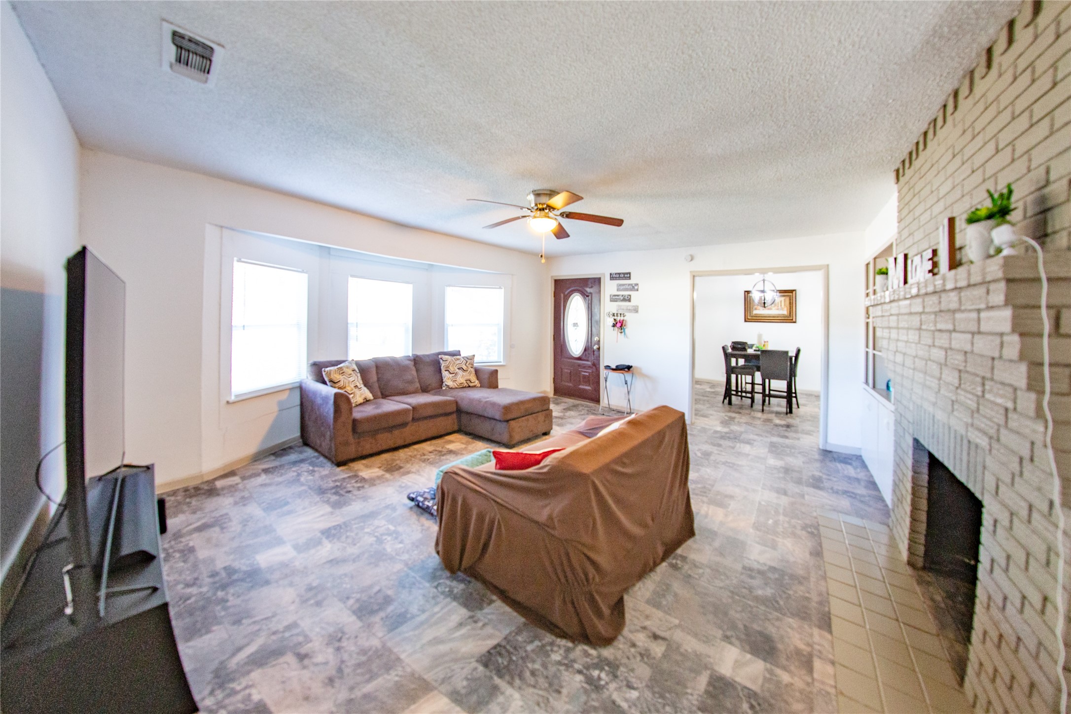 630 Faucett Street Blossom TX 75416