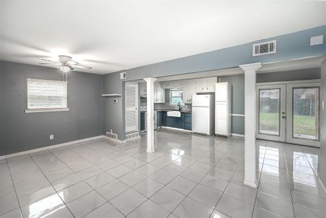 4117 Field Street Haltom City TX 76117