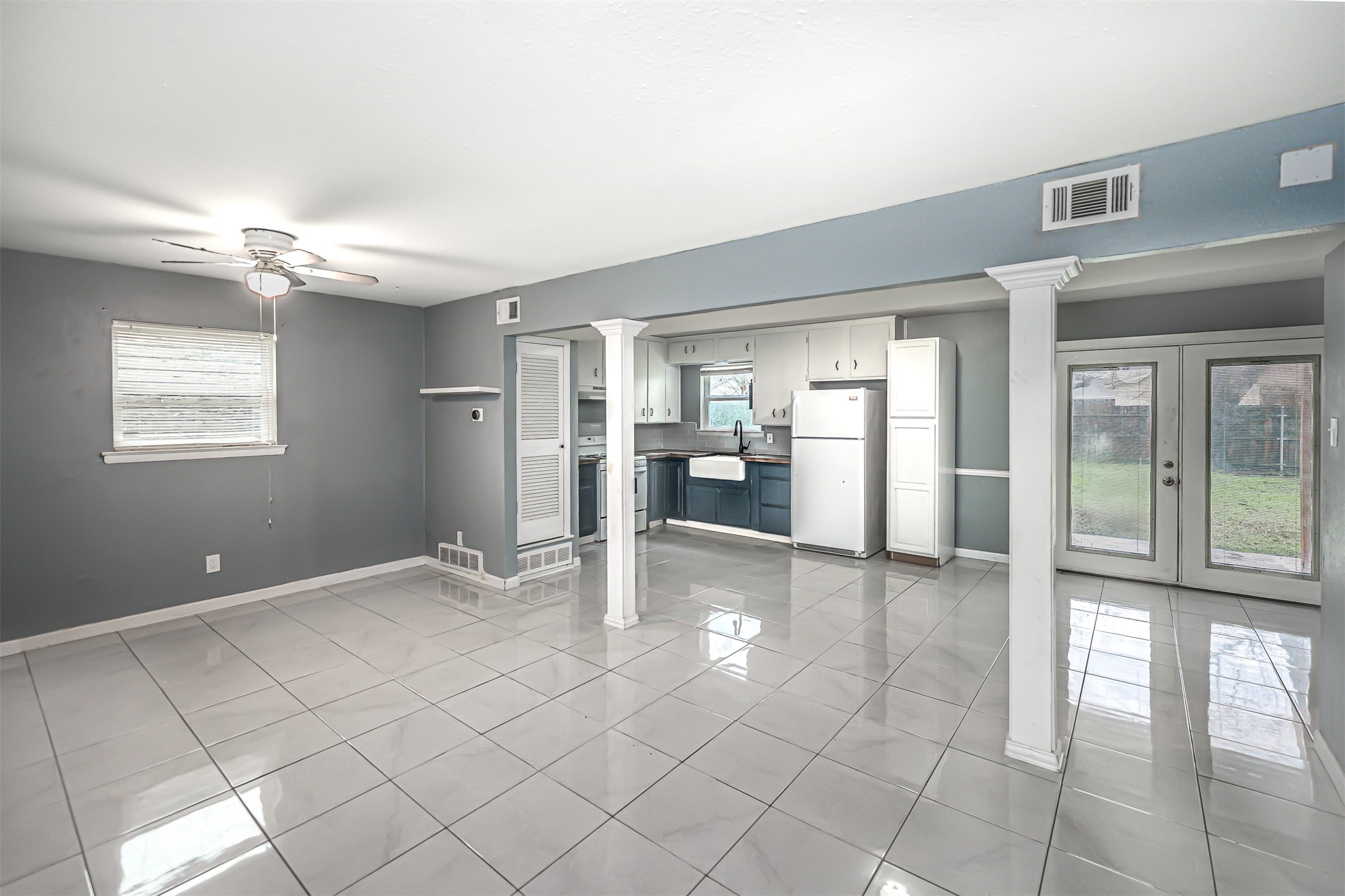 4117 Field Street Haltom City TX 76117