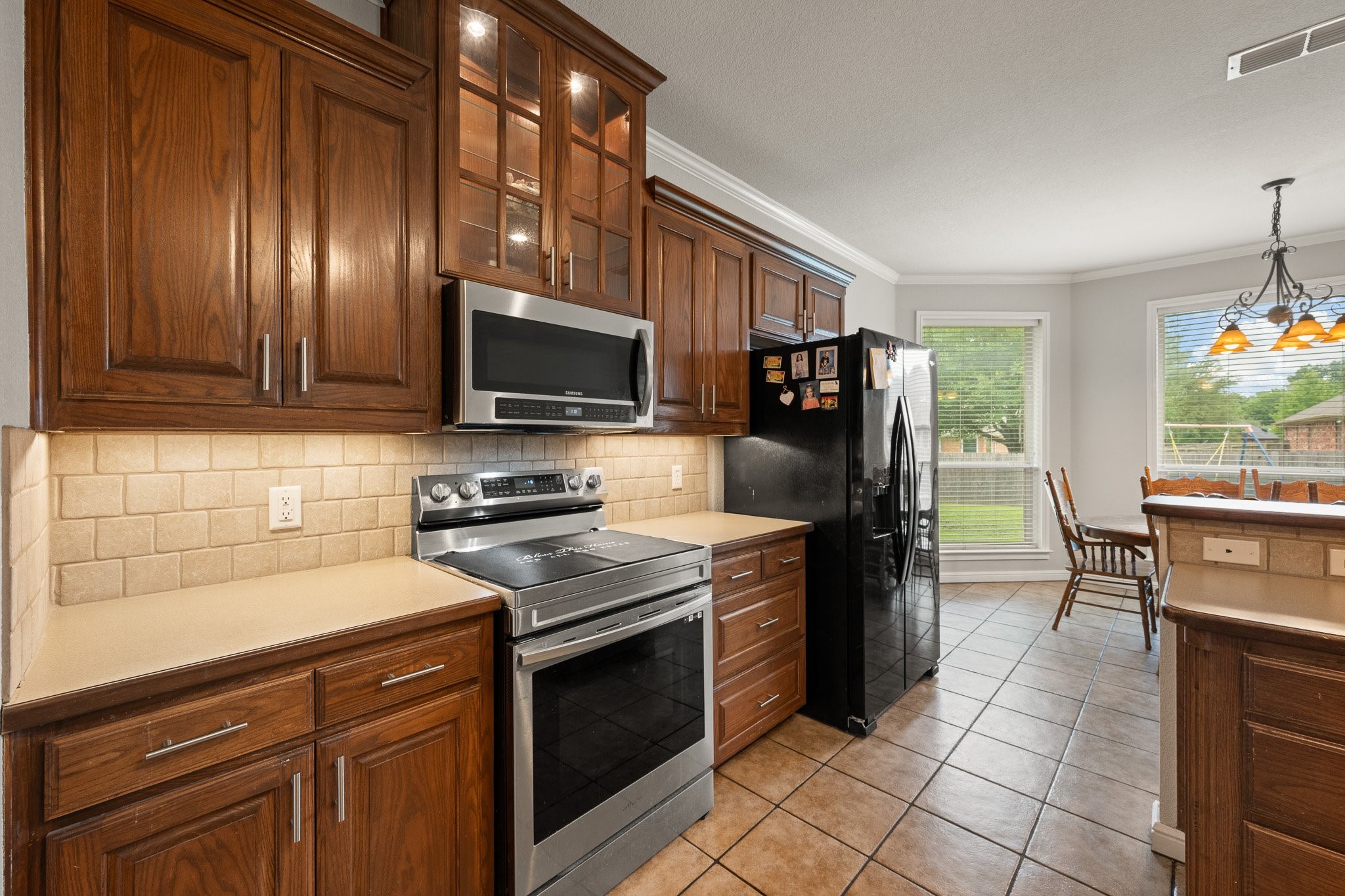 1617 Spencer Lane Cleburne TX 76033