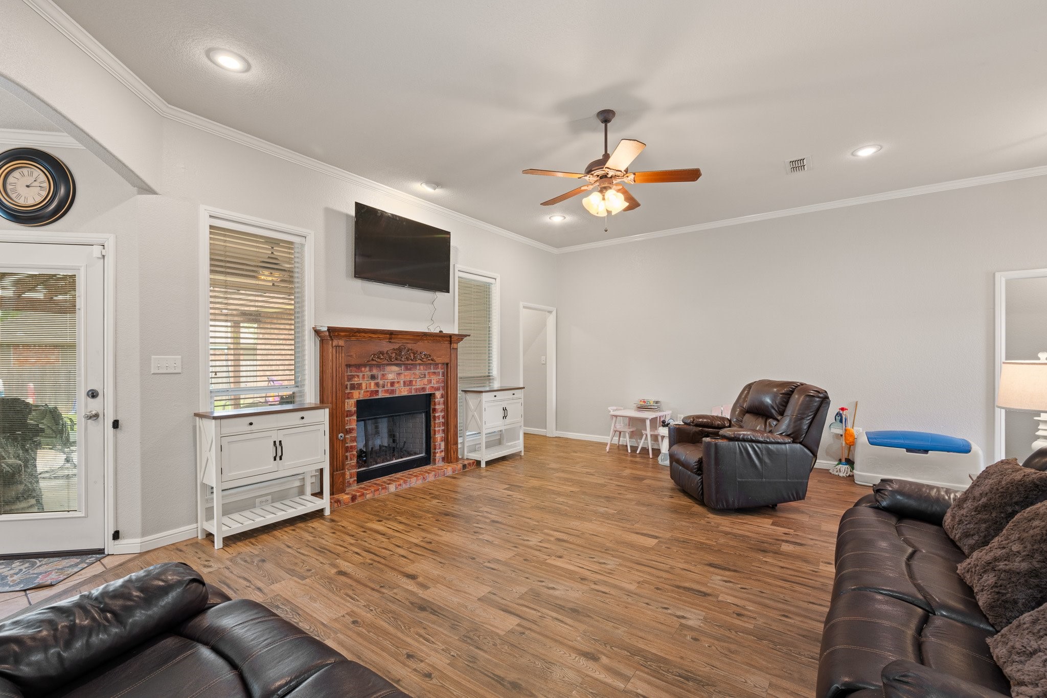 1617 Spencer Lane Cleburne TX 76033