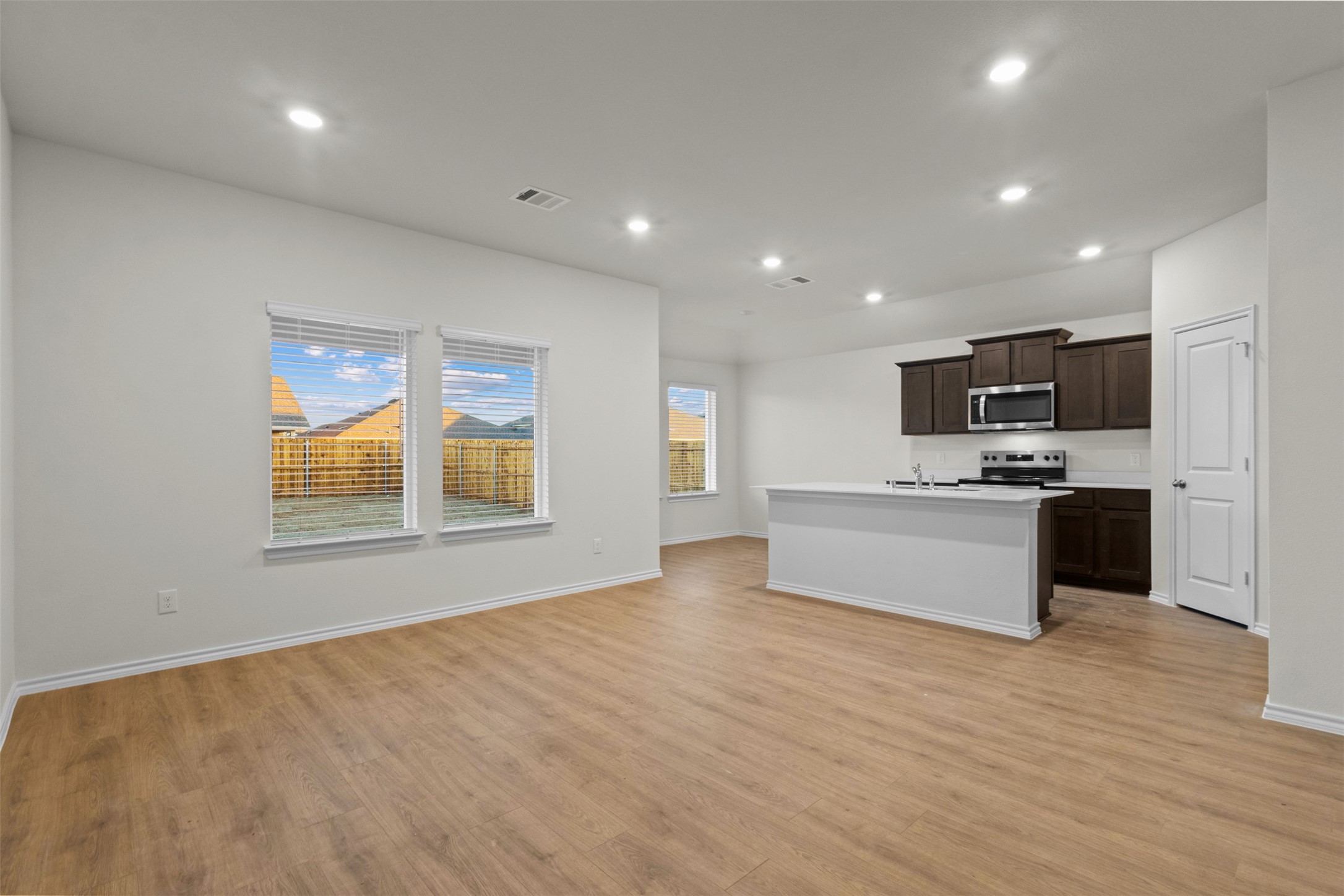 6537 Shoreline Lane Princeton TX 75407