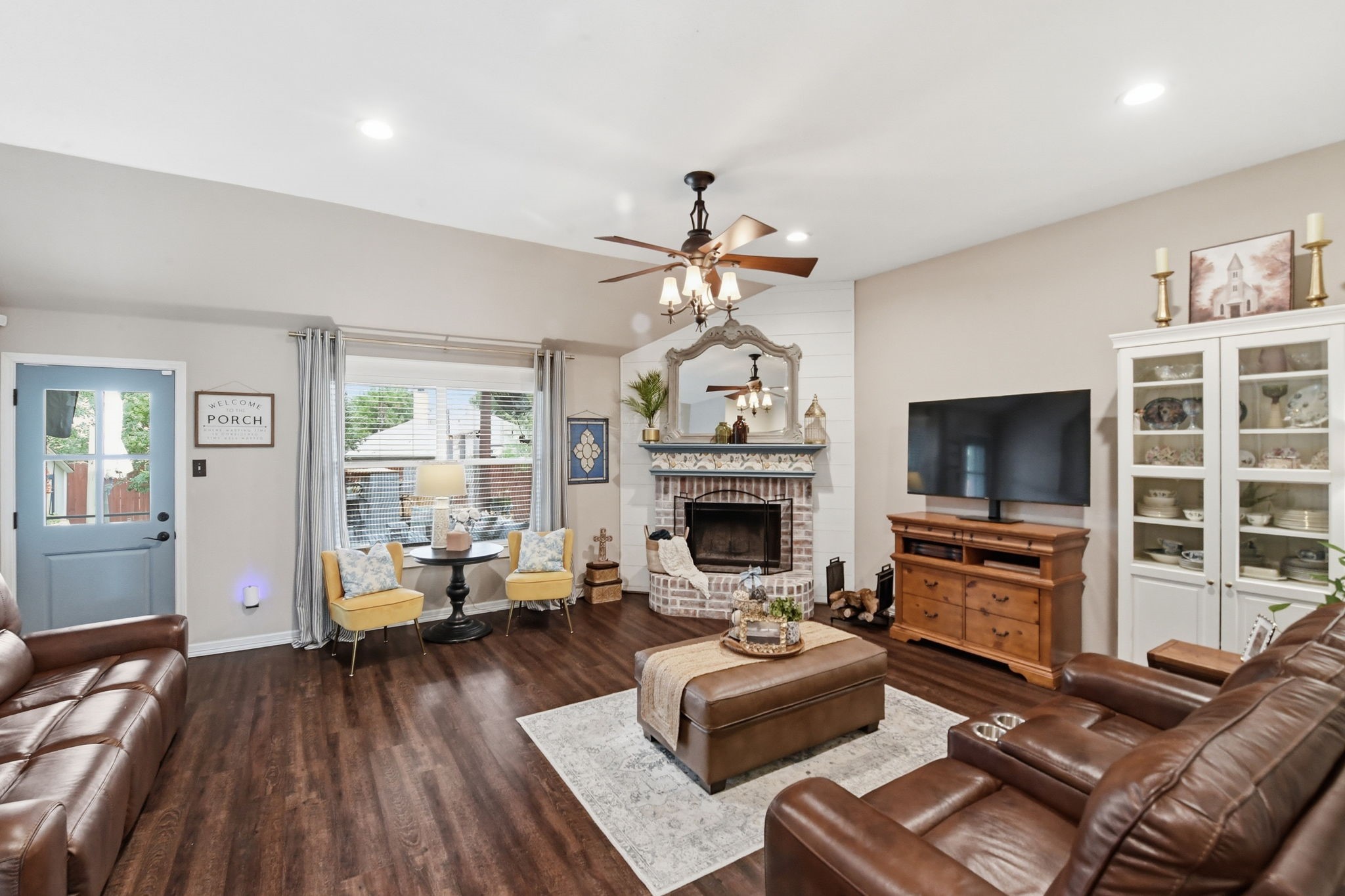 205 Benton Drive Roanoke TX 76262