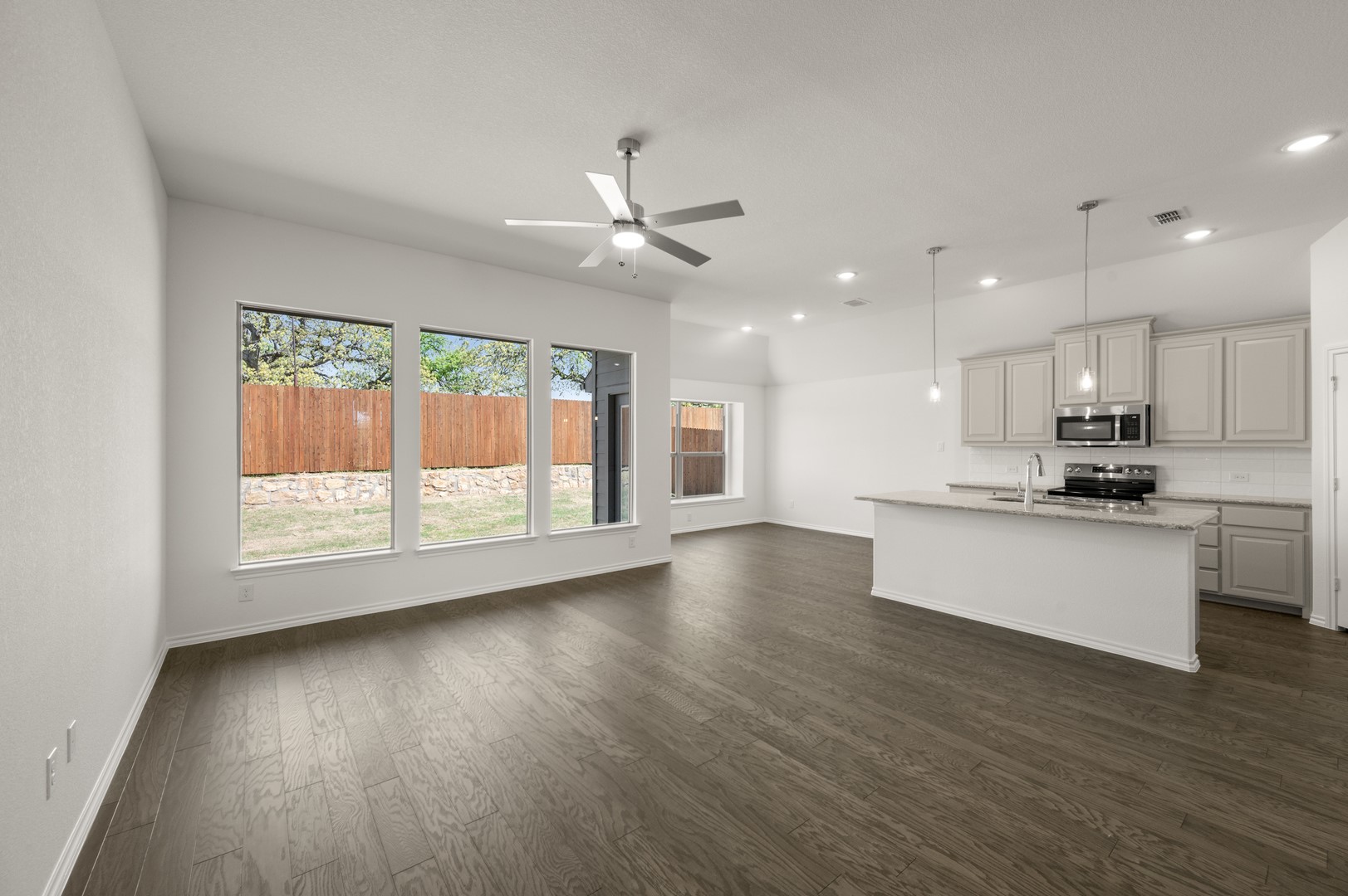 1128 Avery Road Granbury TX 76049