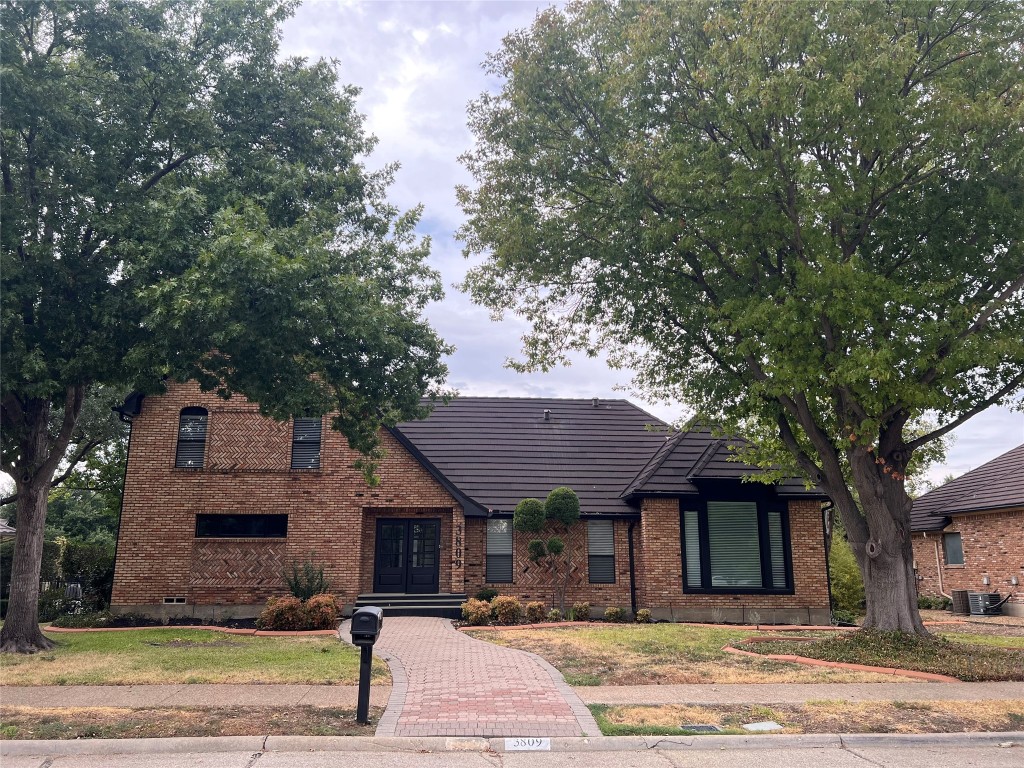3809 Acapulco Court Irving TX 75062