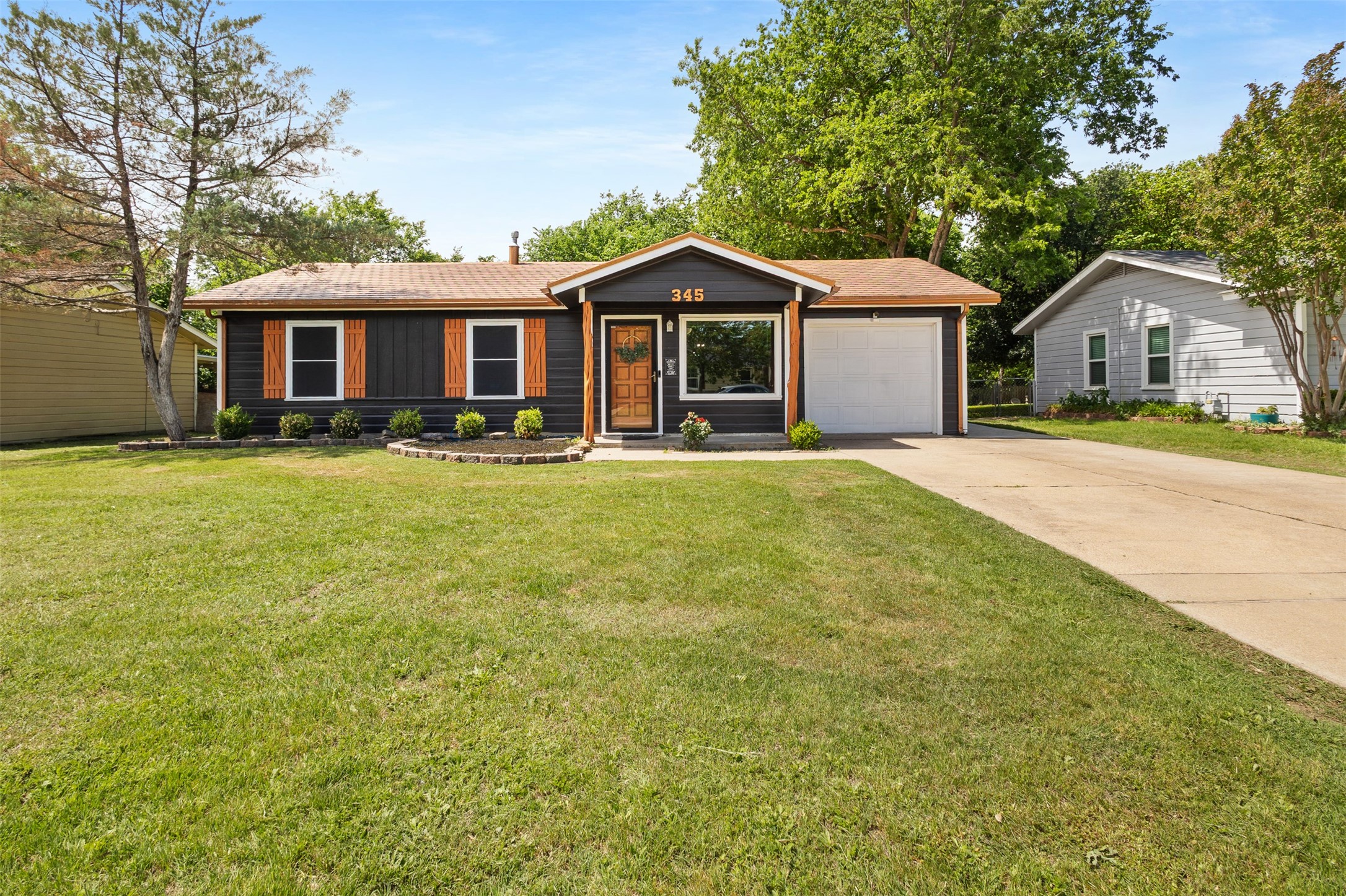 345 NW Lorna Street Burleson TX 76028