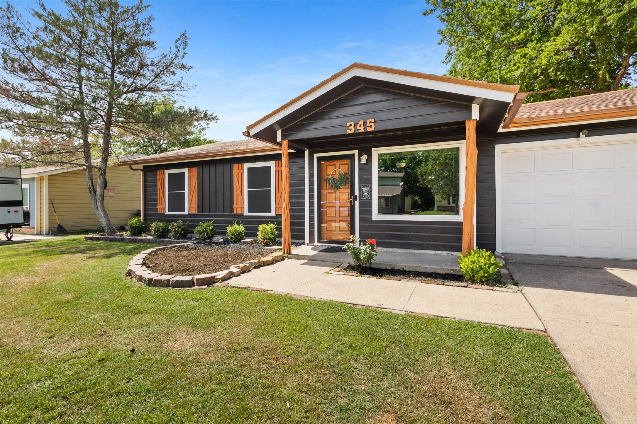 345 NW Lorna Street Burleson TX 76028