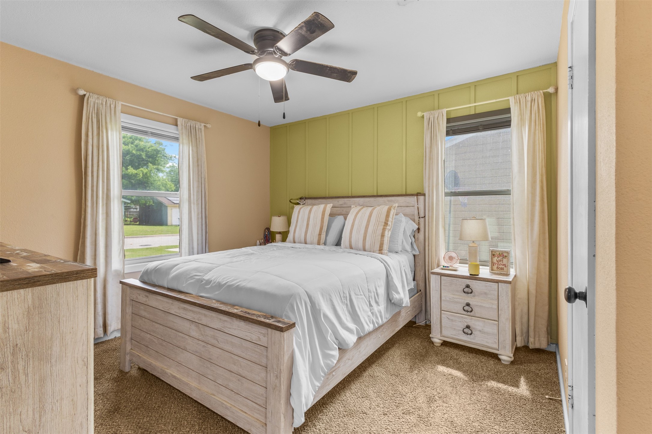 345 NW Lorna Street Burleson TX 76028