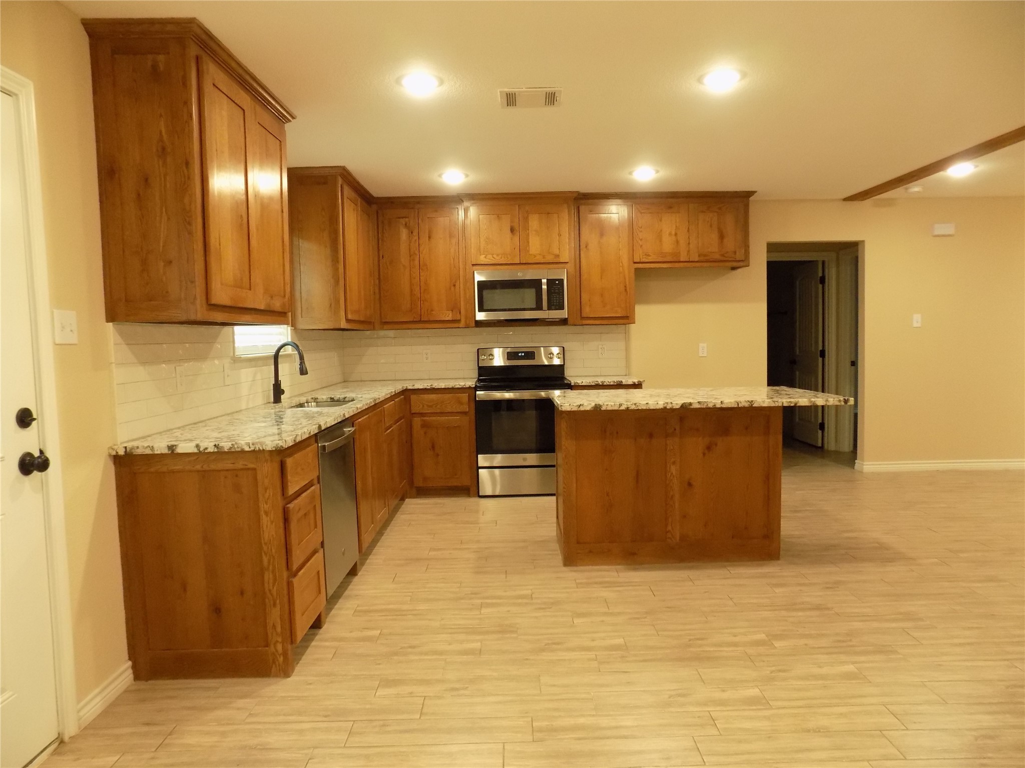 2007 Brown Loop Poolville TX 76487