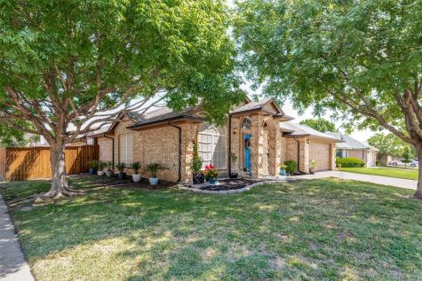 1024 Kingsley Drive Saginaw TX 76179