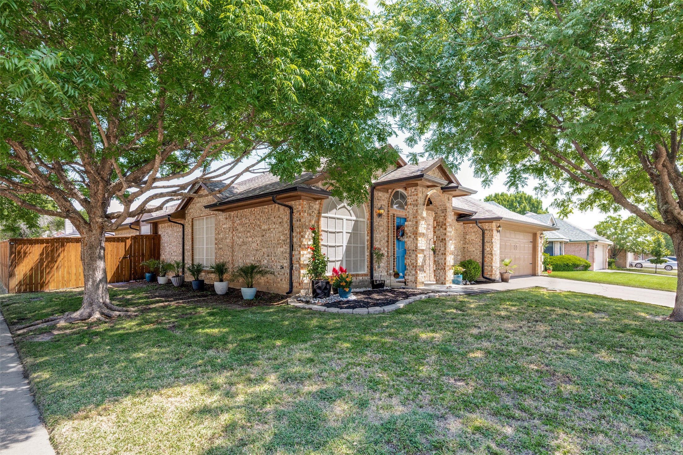 1024 Kingsley Drive Saginaw TX 76179