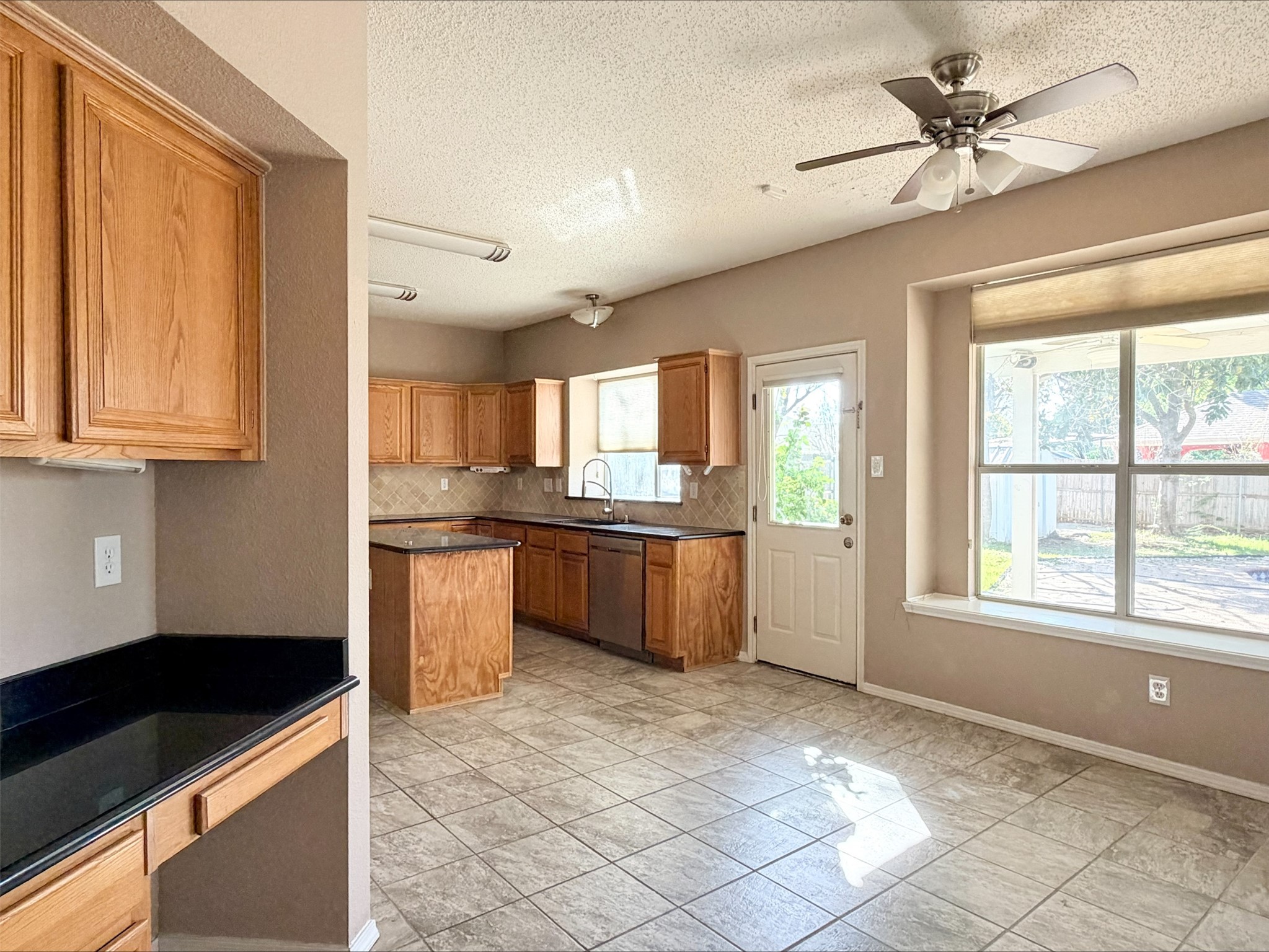 4818 Red Birch Drive Arlington TX 76018