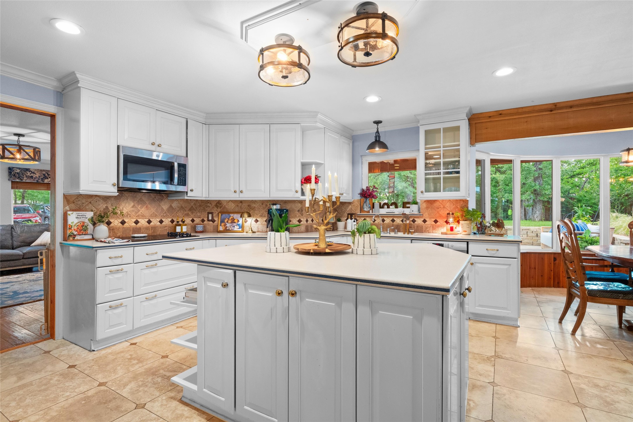 9300 Indian Knoll Trail Keller TX 76248