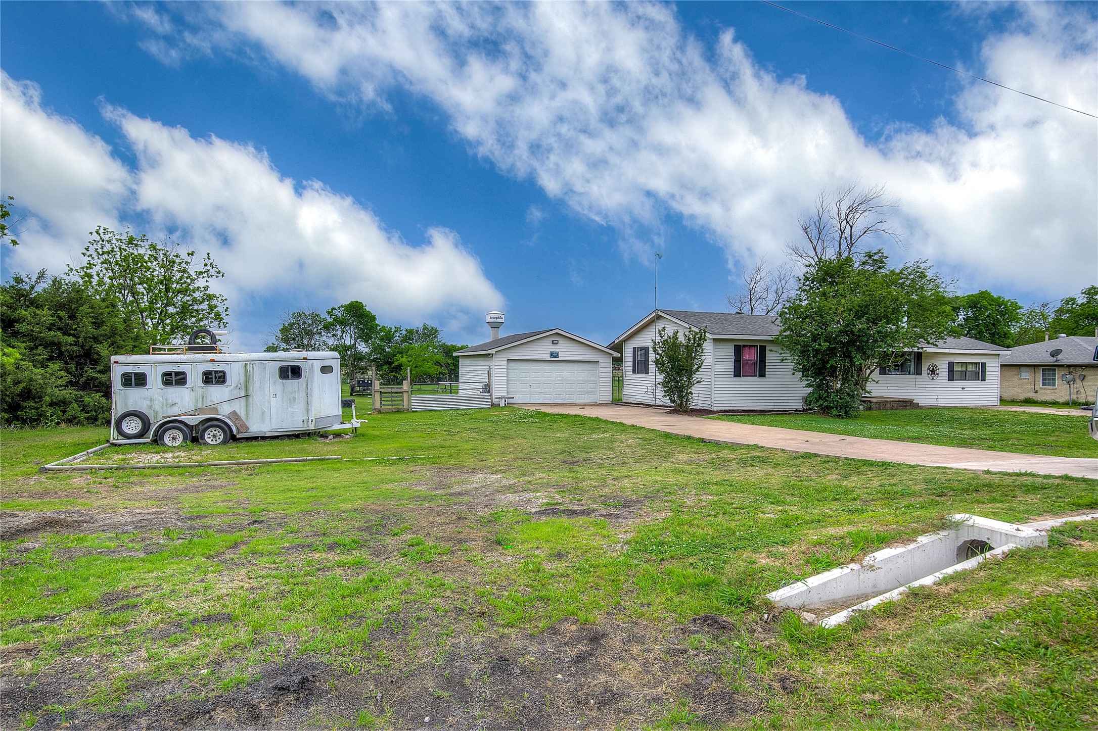 210 E Cook Street Josephine TX 75189