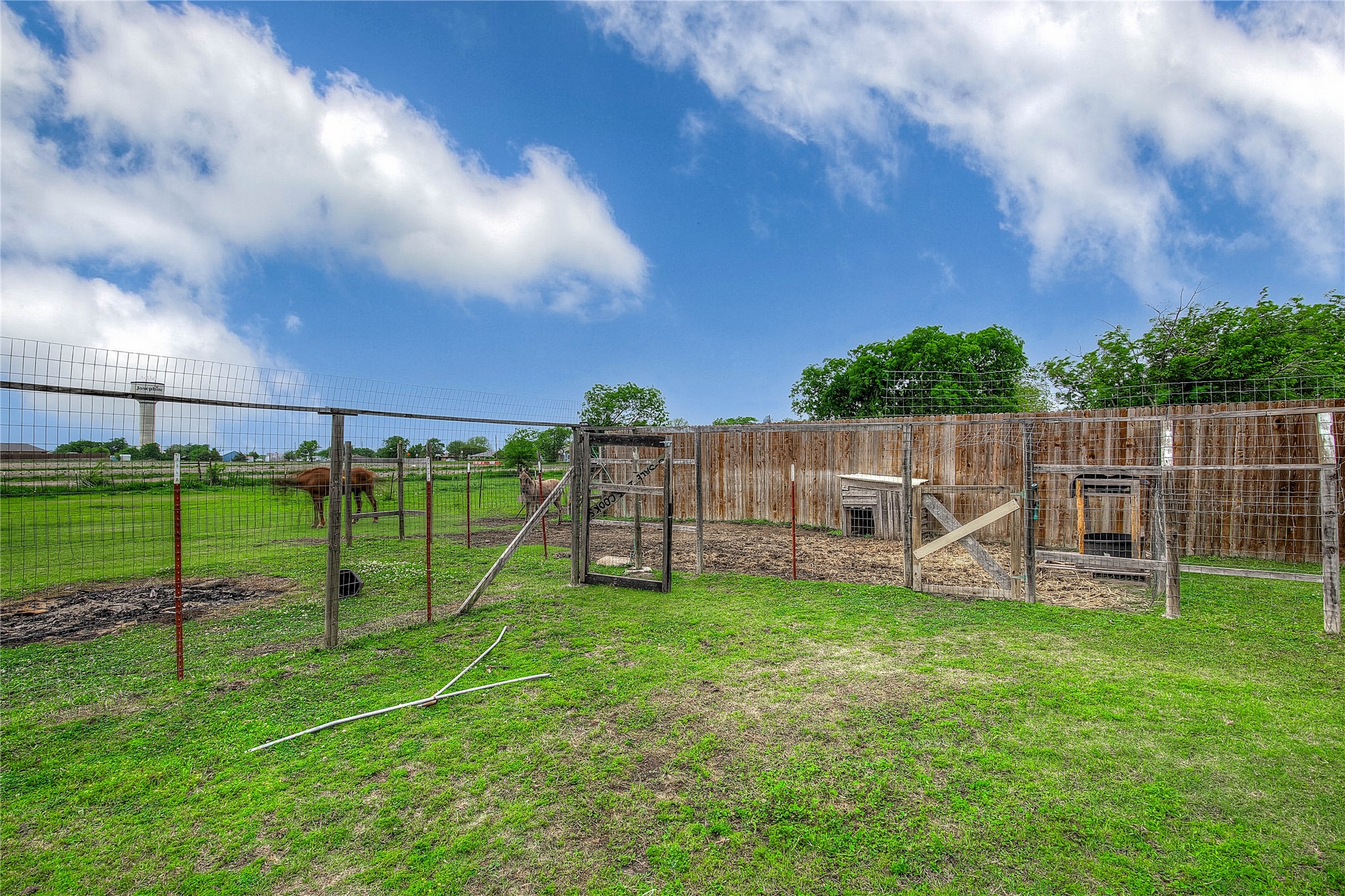 210 E Cook Street Josephine TX 75189