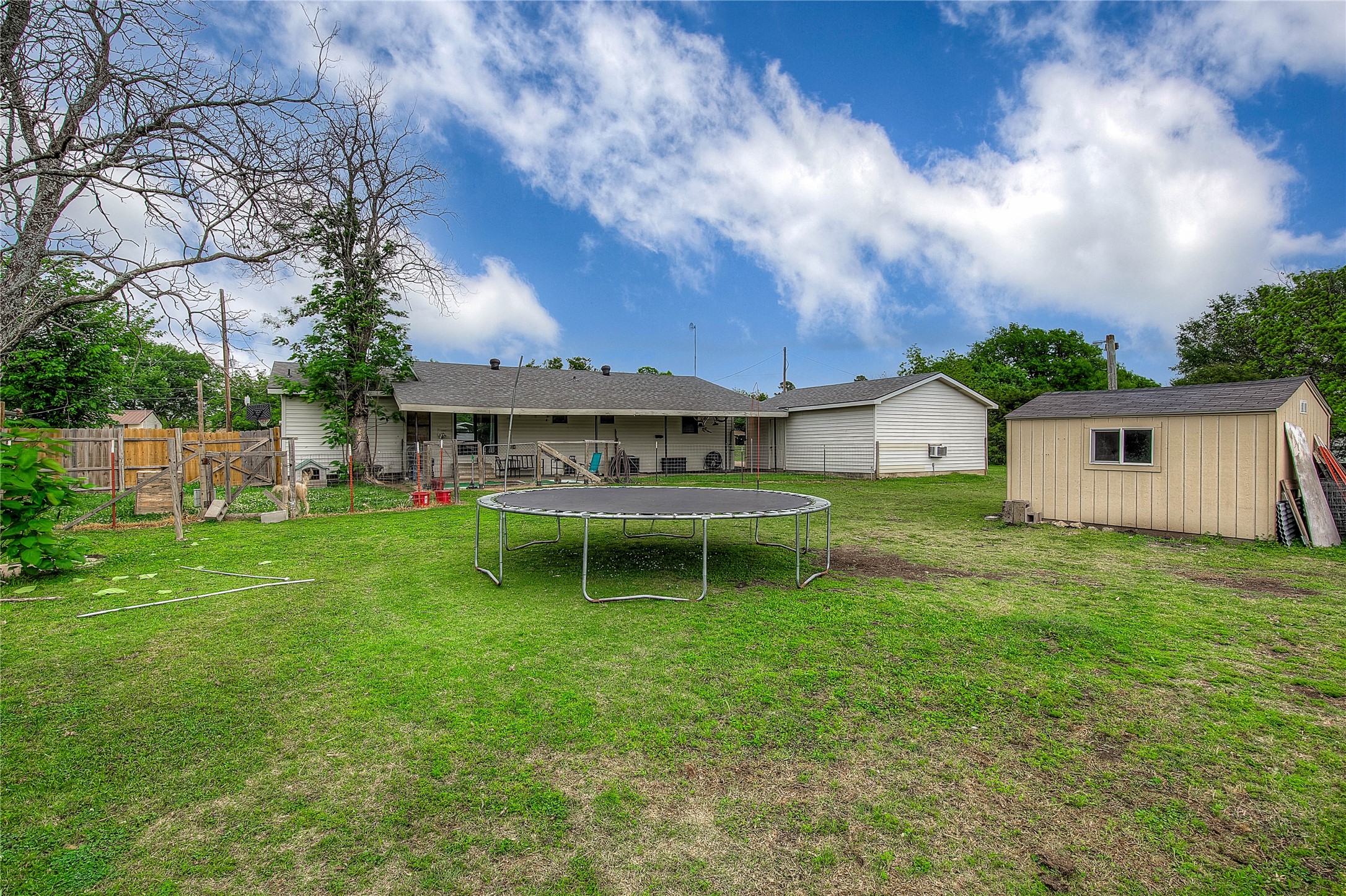 210 E Cook Street Josephine TX 75189