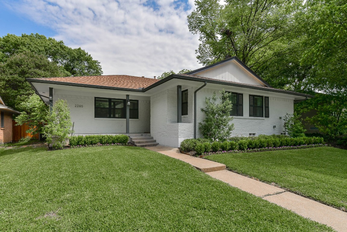 2265 Springhill Drive Dallas TX 75228