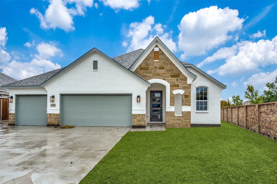 5802 Laurel Crest Lane Sachse TX 75048