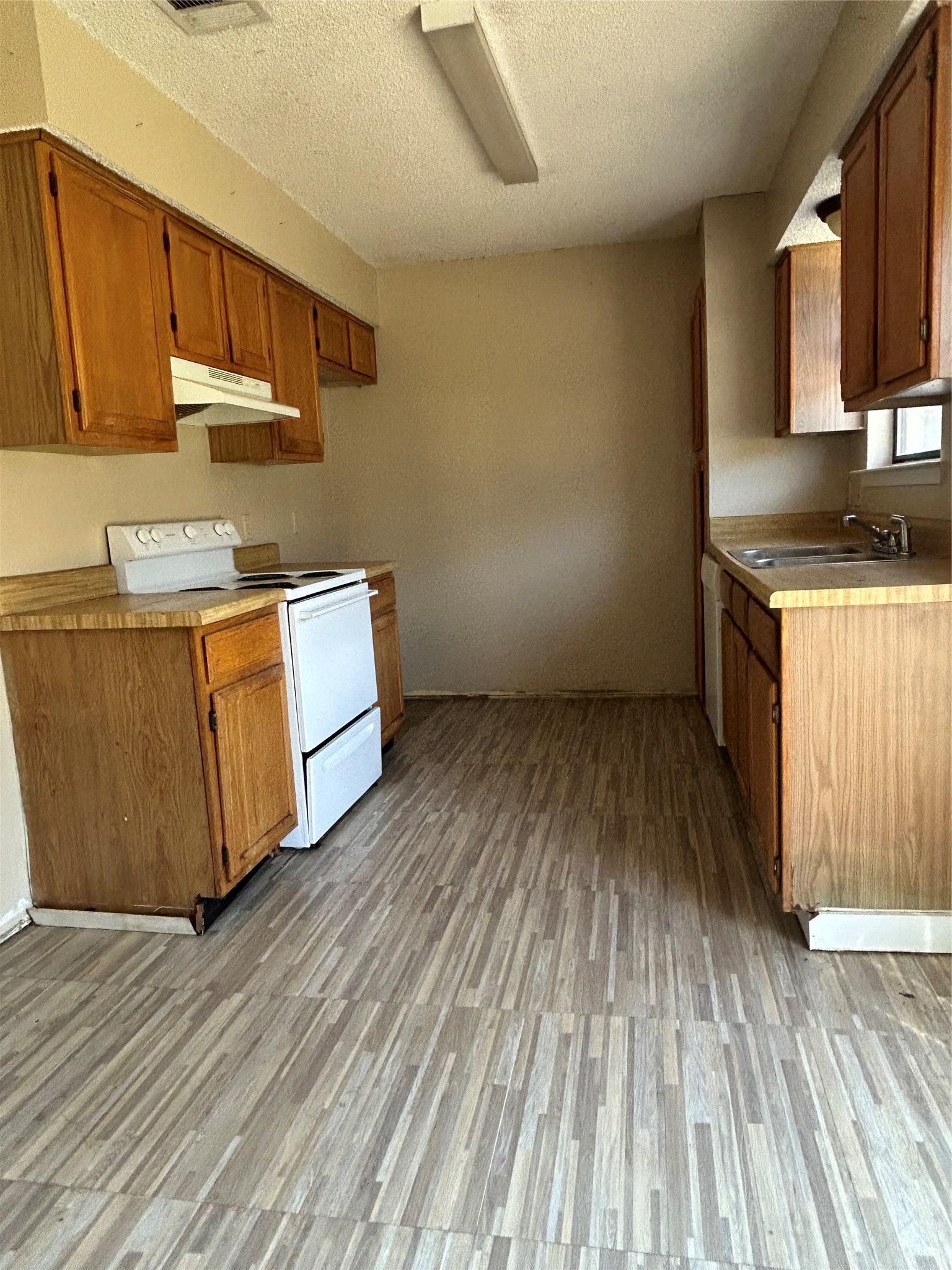 721 Timberoaks Drive Azle TX 76020