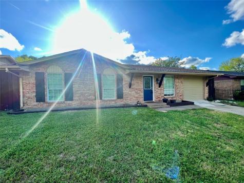 641 Furlong Drive Dallas TX 75211