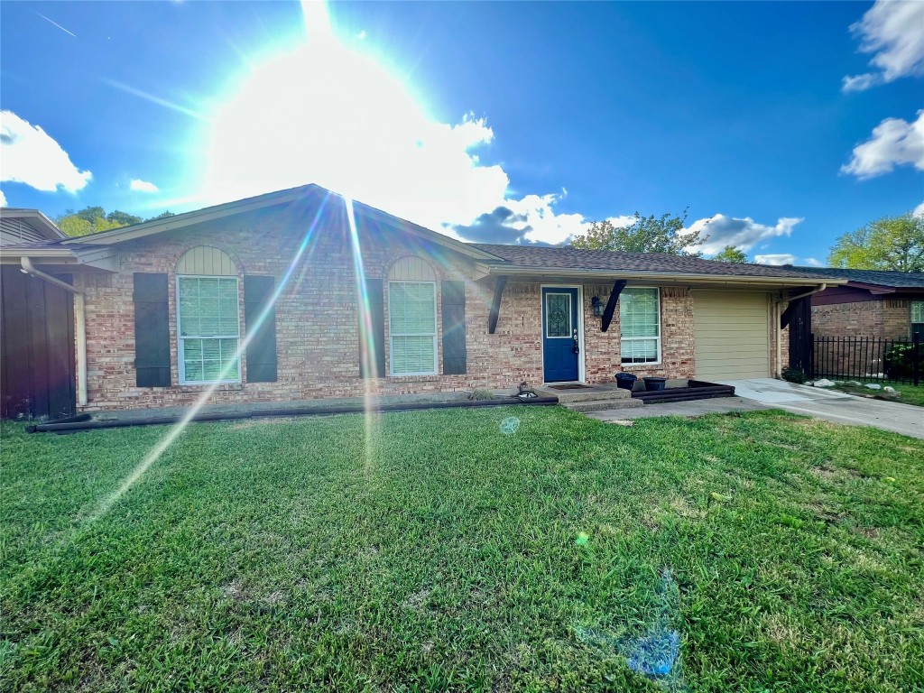 641 Furlong Drive Dallas TX 75211