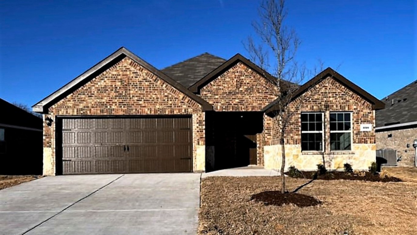 330 War Emblem Lane Waxahachie TX 75165