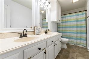 2613 S Chase Court Burleson TX 76028