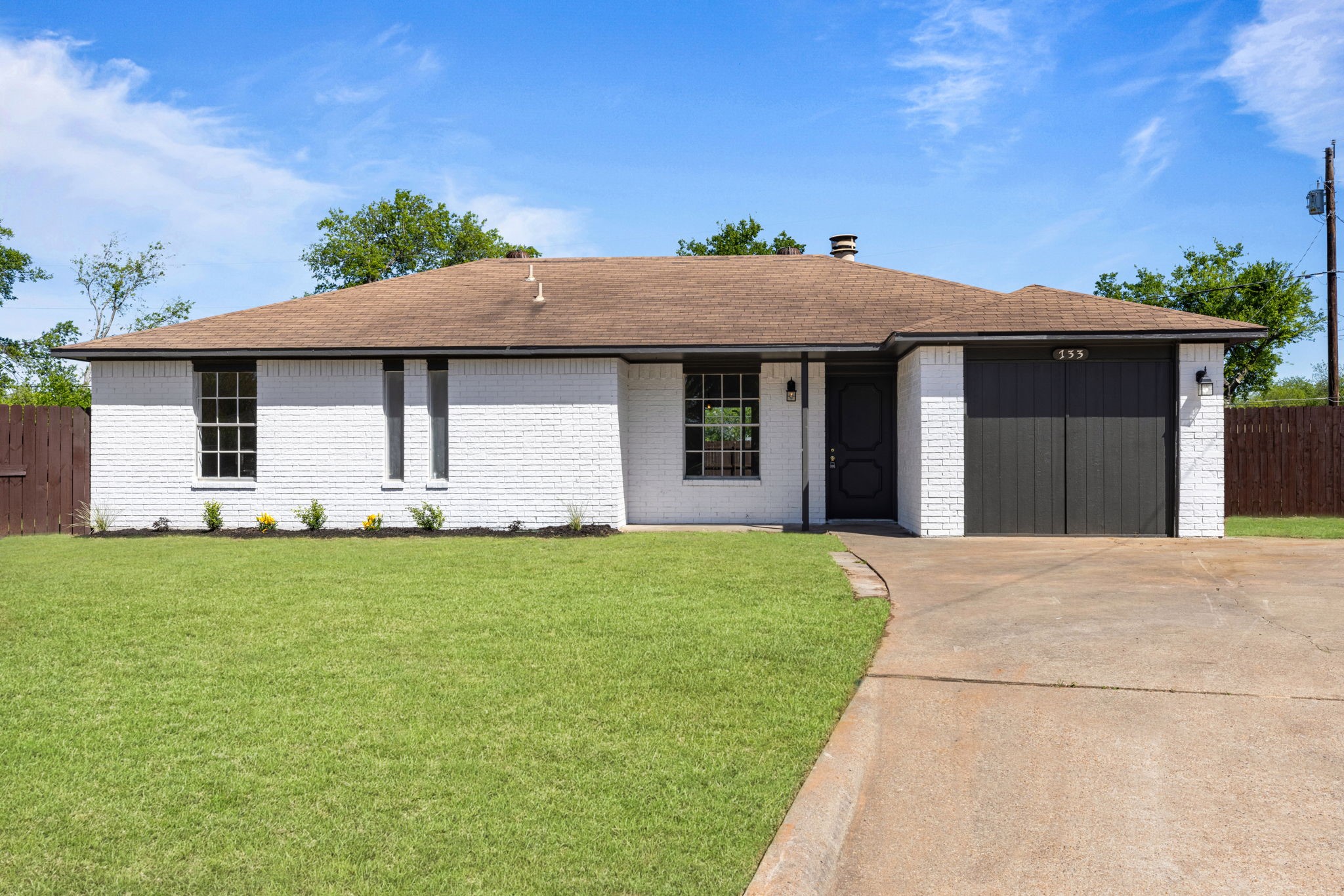 133 Sierra Court Glenn Heights TX 75154