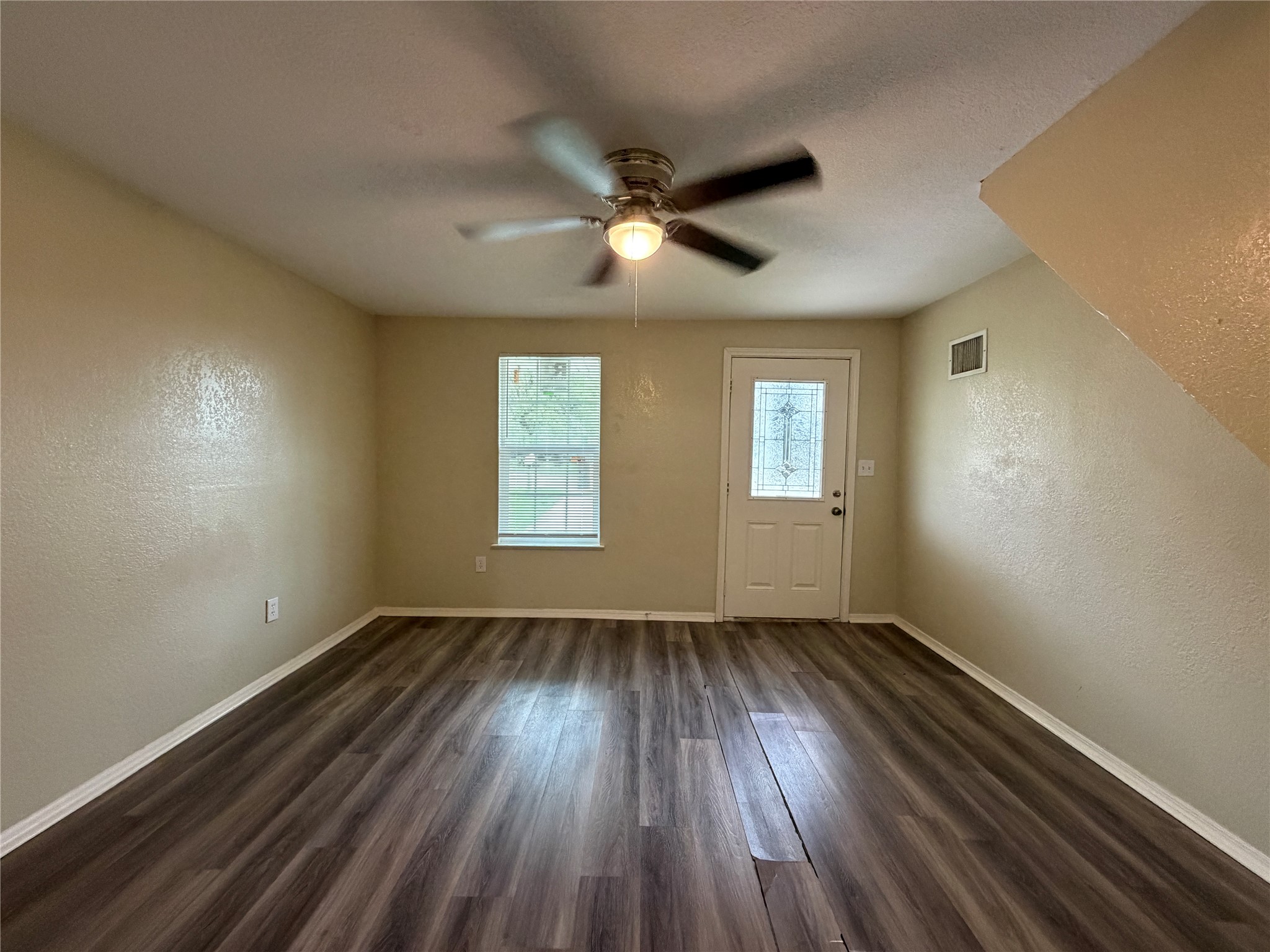 203 W Nolan Street Lorena TX 76655