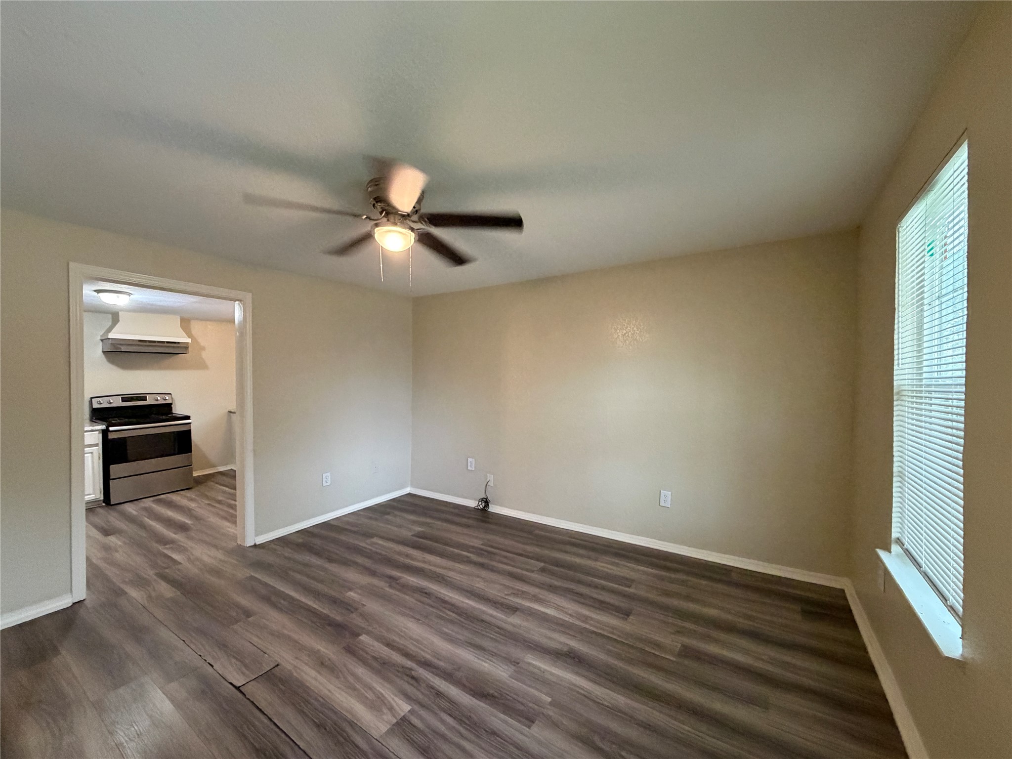 203 W Nolan Street Lorena TX 76655