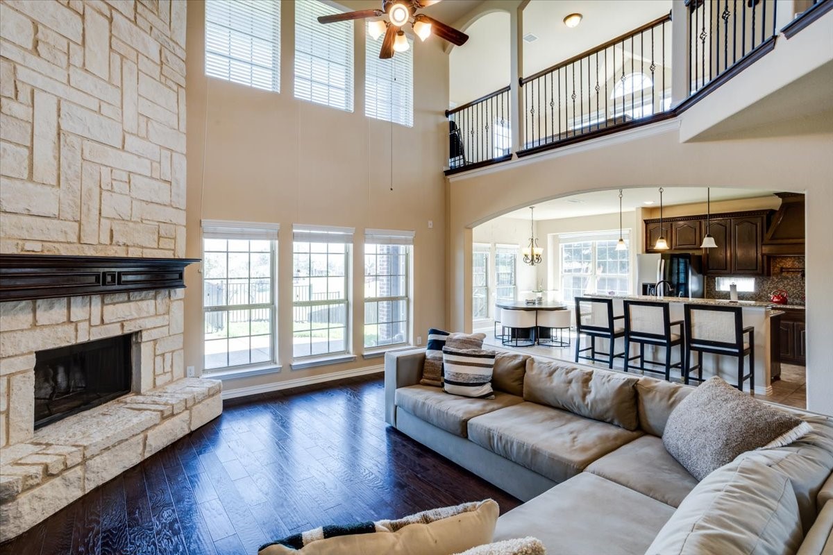 303 Fountain Creek Court Ovilla TX 75154