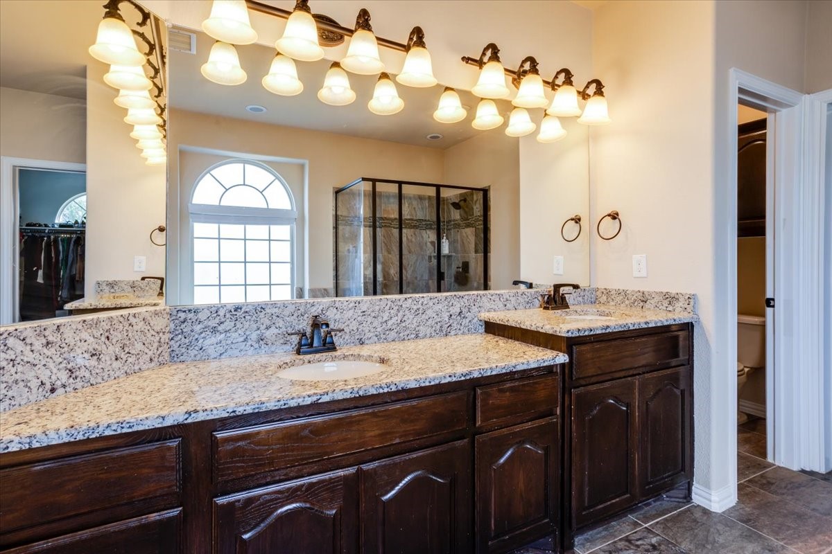 303 Fountain Creek Court Ovilla TX 75154