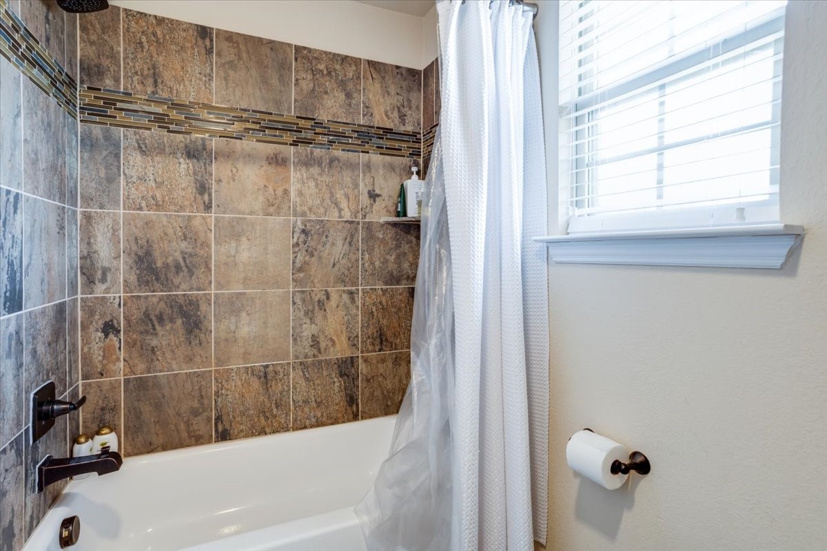 303 Fountain Creek Court Ovilla TX 75154