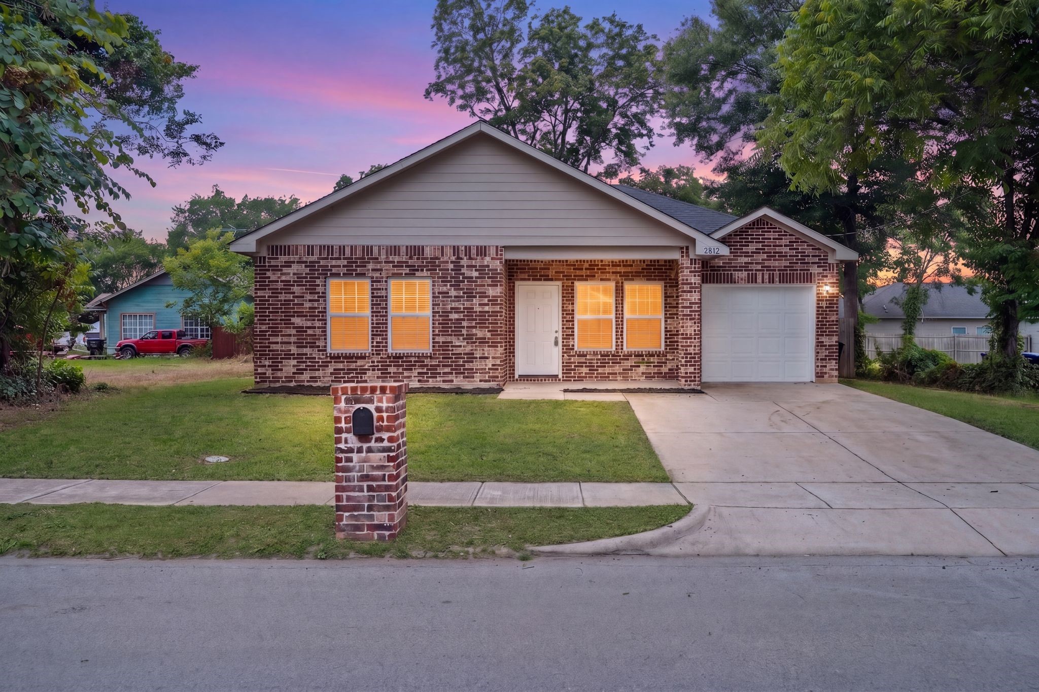 2812 Bourland Street Greenville TX 75401
