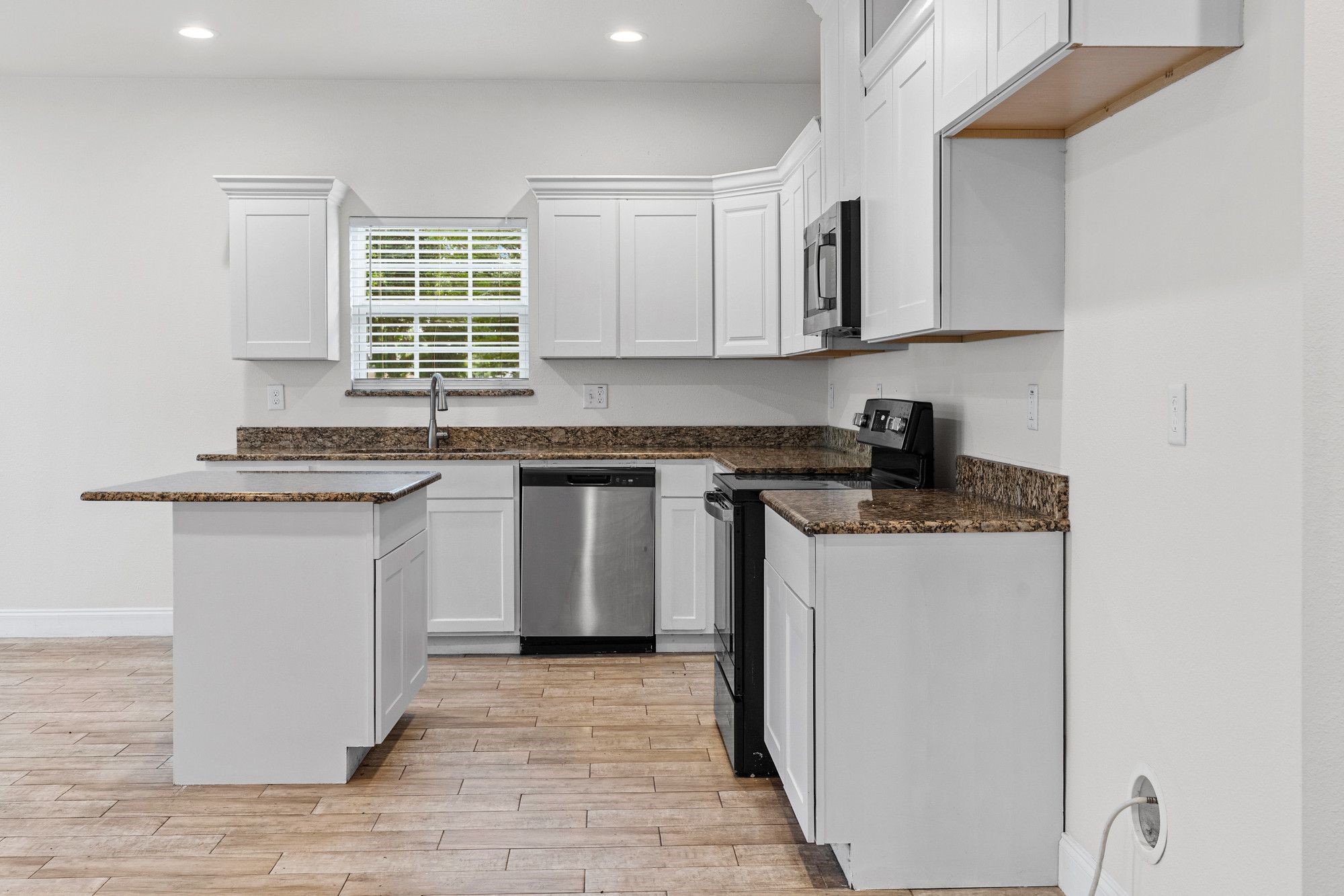2812 Bourland Street Greenville TX 75401
