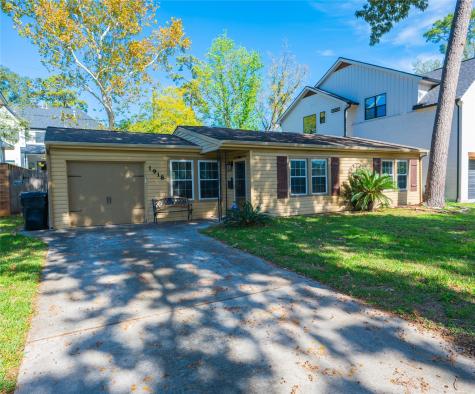 1918 Du Barry Lane Houston TX 77018