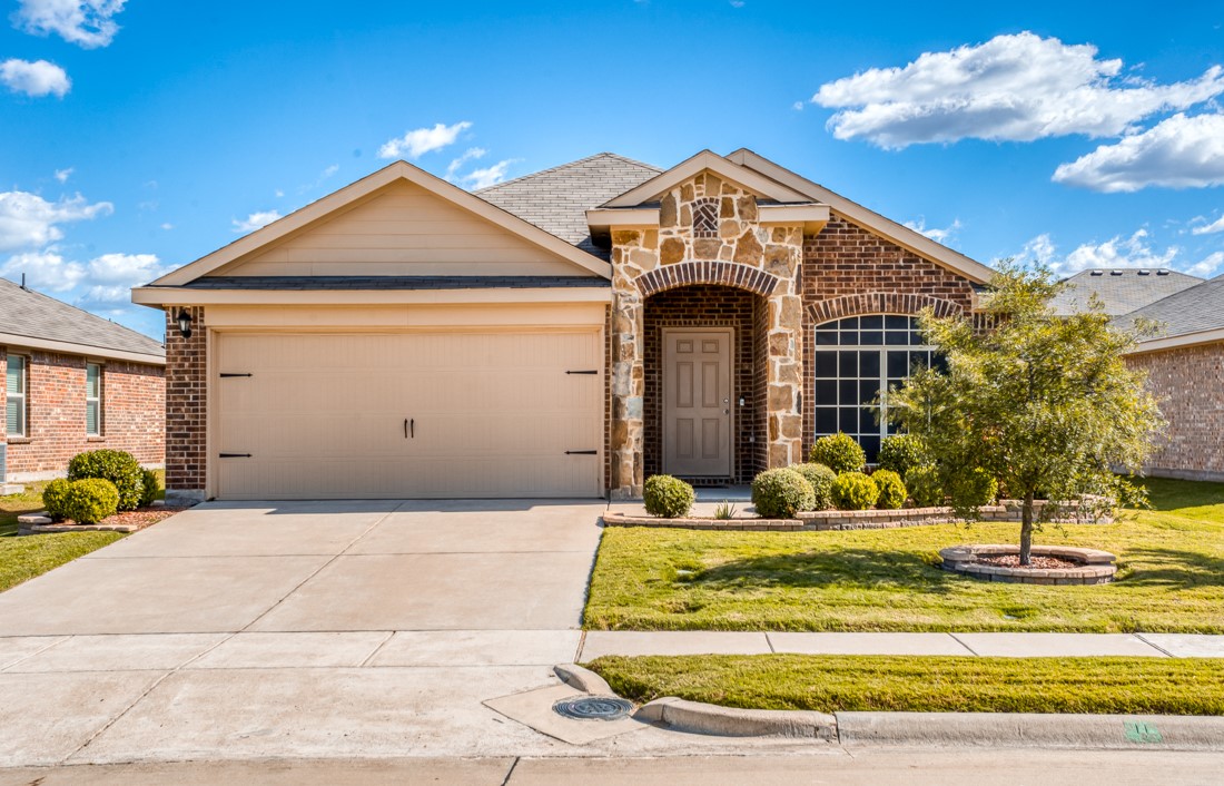 2073 Enchanted Rock Drive Forney TX 75126