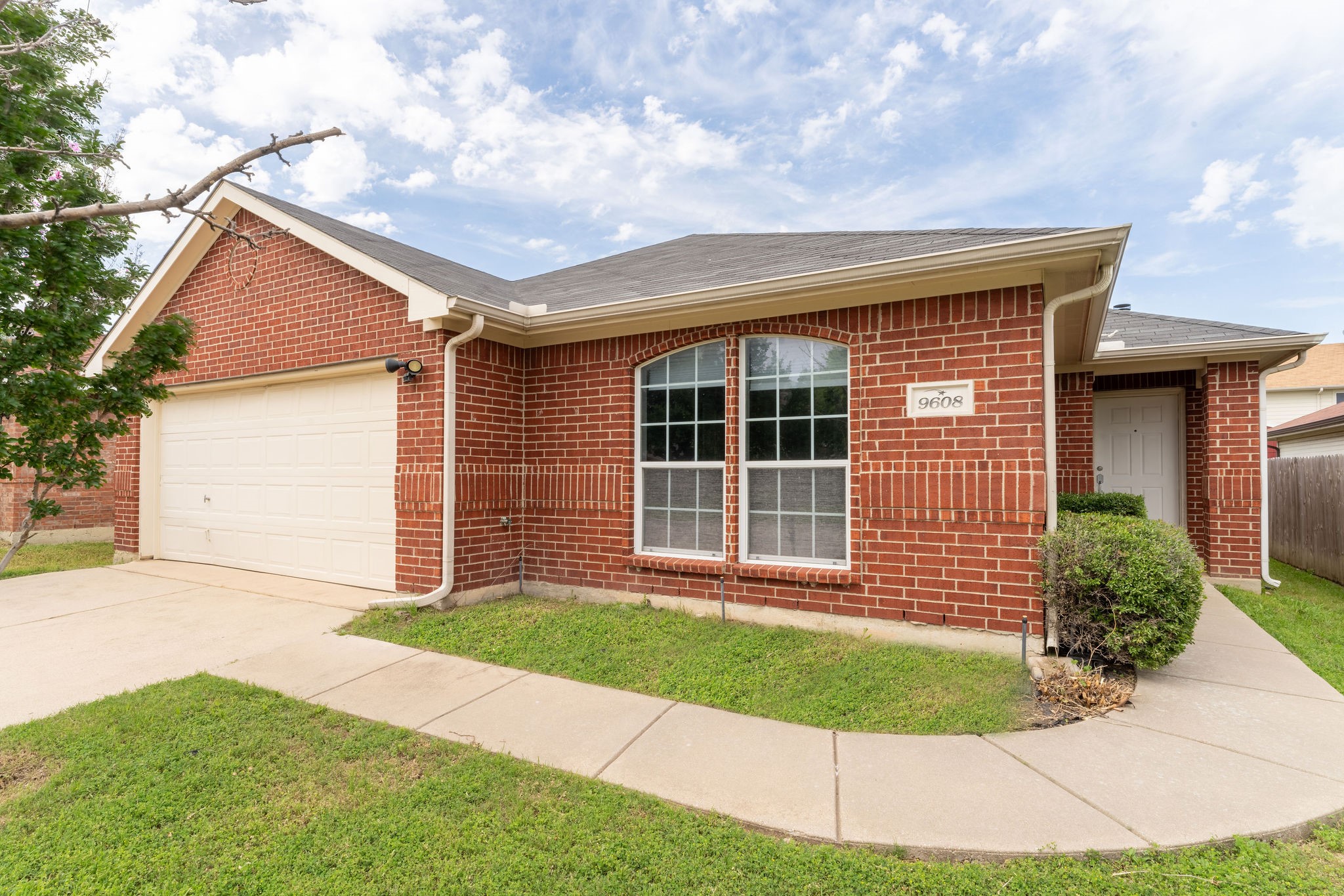 9608 Orinda Drive Fort Worth TX 76108