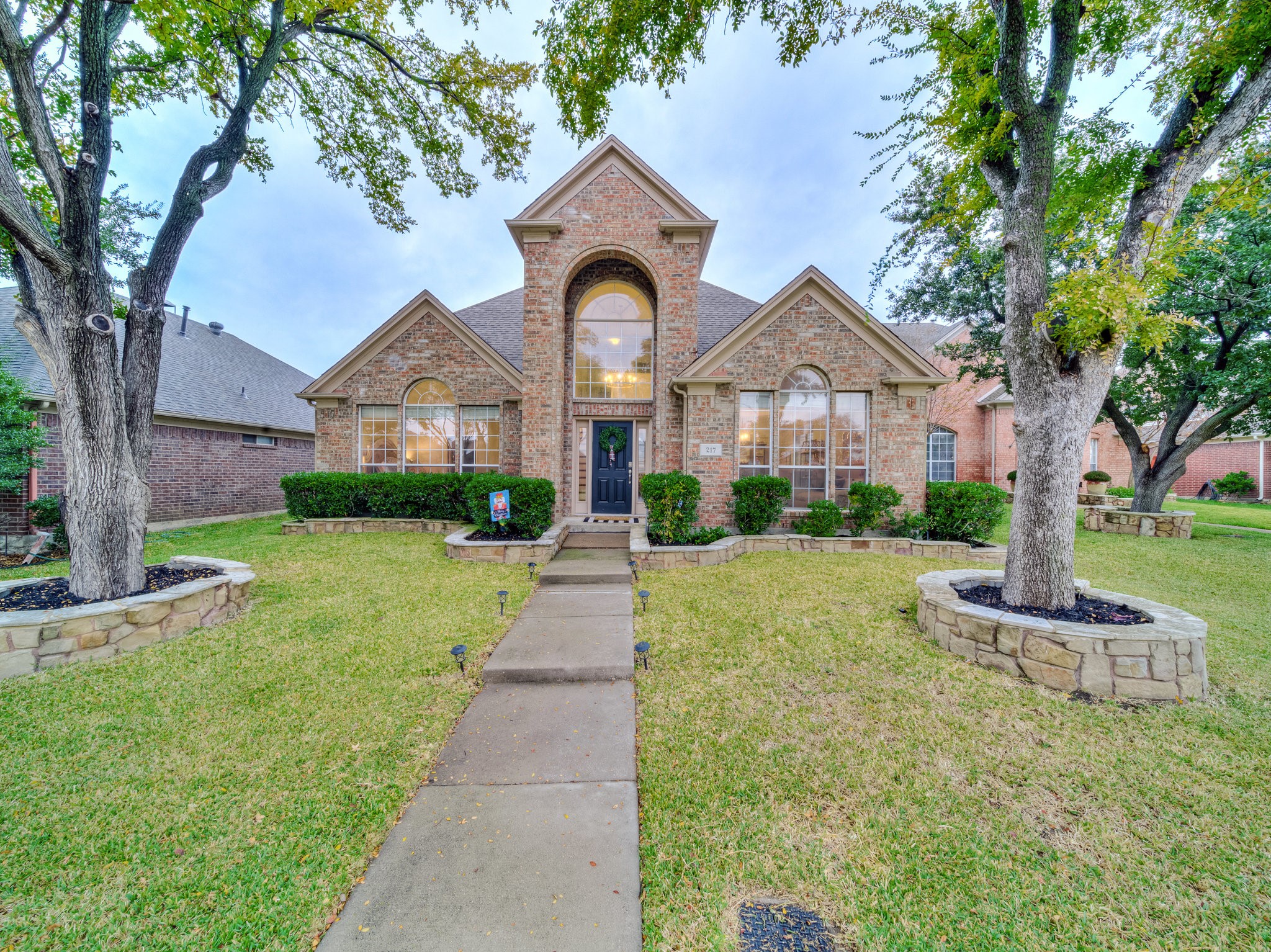217 Landry Court Irving TX 75063