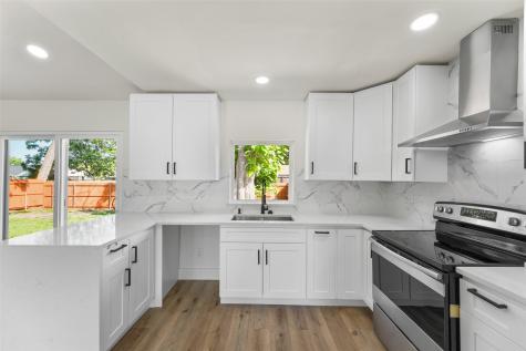 926 Key Colony Drive Garland TX 75043