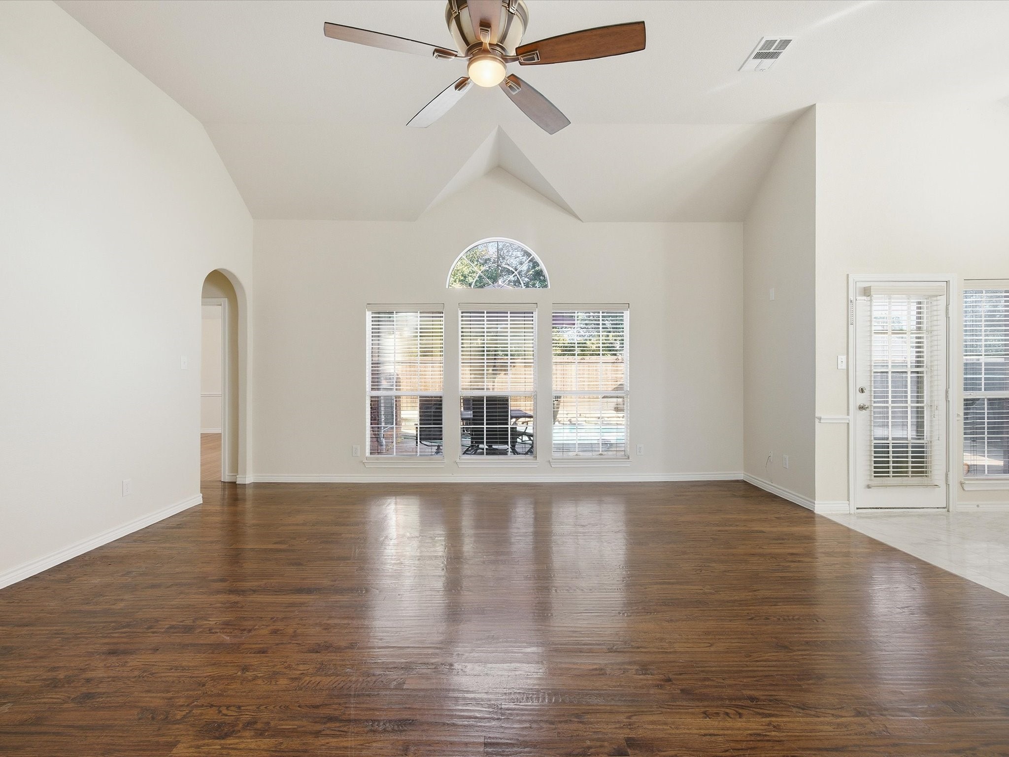 4409 Grassy Glen Drive Corinth TX 76208