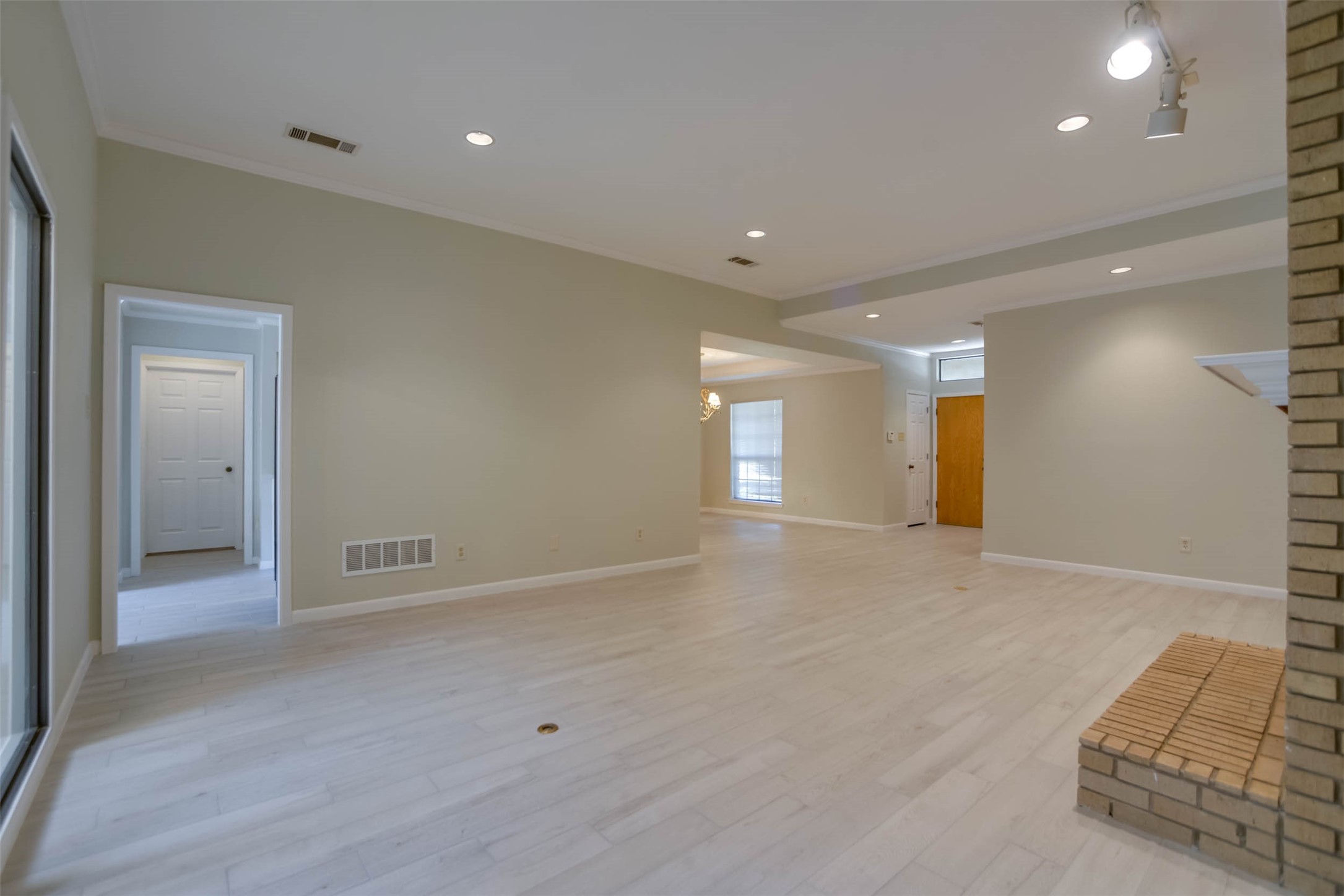 6204 Bluff Point Drive Dallas TX 75248