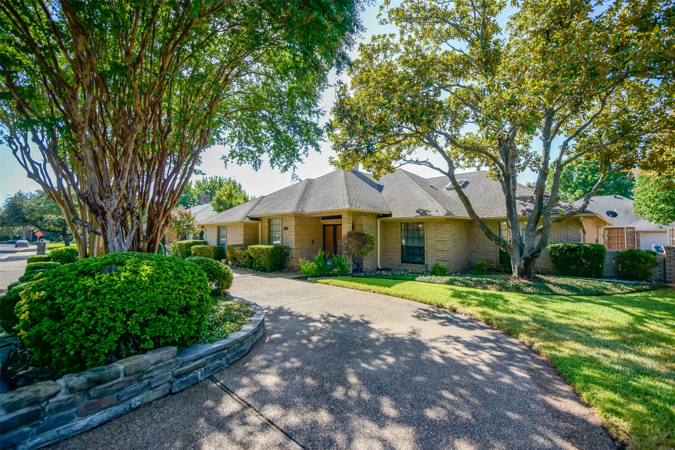 6204 Bluff Point Drive Dallas TX 75248