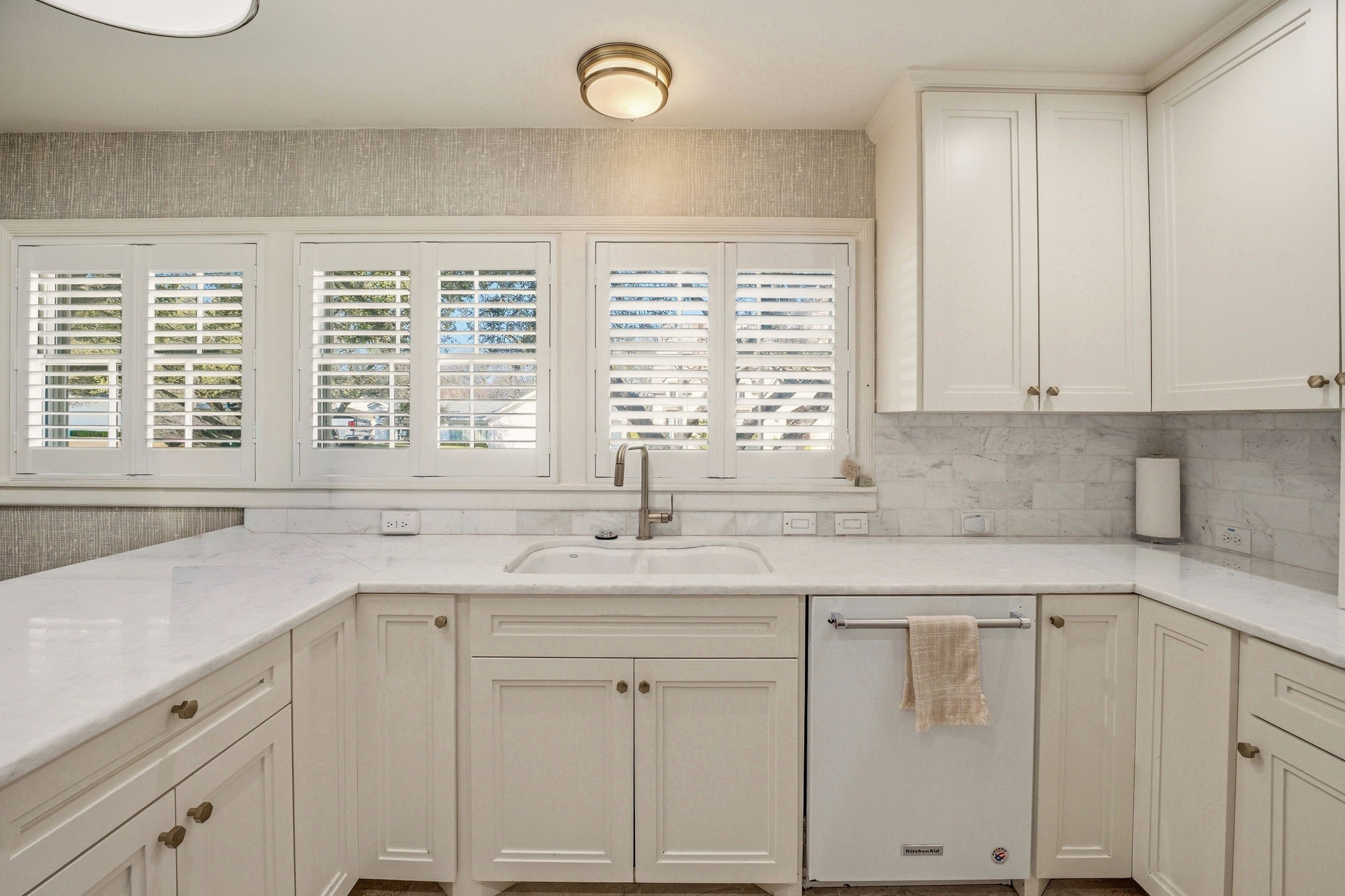 421 W Hazelwood Drive Fort Worth TX 76107