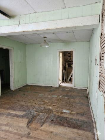 501 N Houston Street De Leon TX 76444